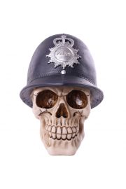 Ozdobna czaszka w czapce policyjnej