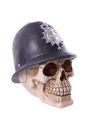 Ozdobna czaszka w czapce policyjnej