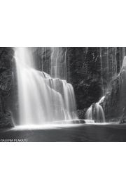 Szkocki Wodospad - Grampian Waterfall - plakat premium 80x60 cm