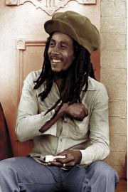 Bob Marley Rolling 2 - plakat 61x91,5 cm
