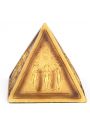 Piramida udekorowana hieroglifami